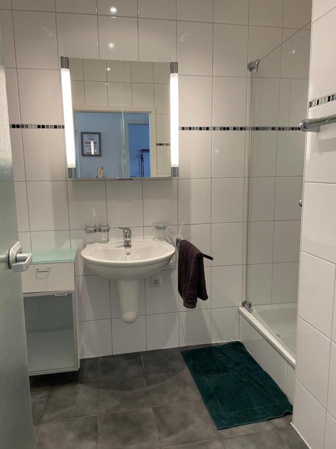 Sky Night Suite Düren - Eifel المظهر الخارجي الصورة